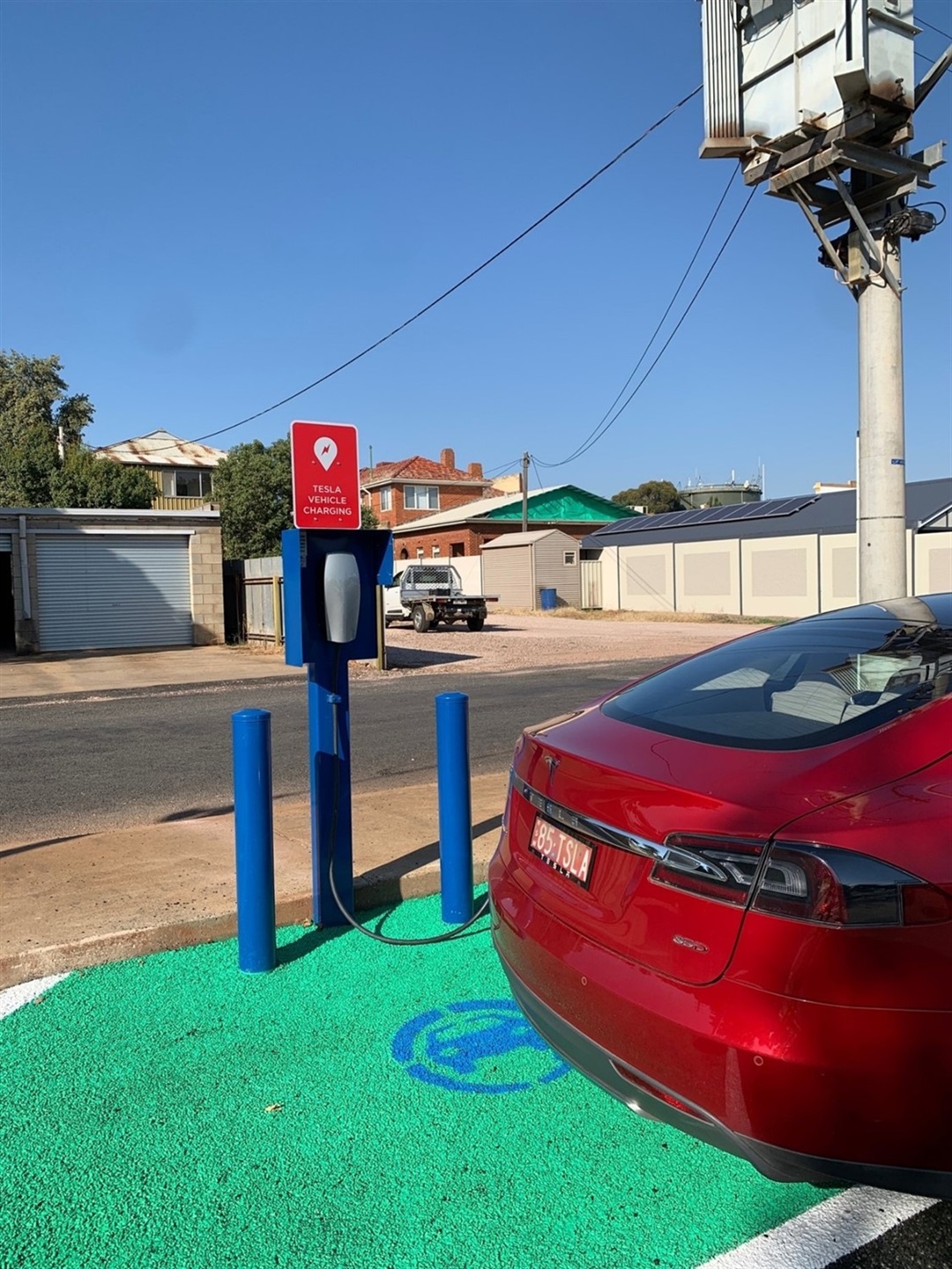 electric-vehicle-charging-station-leeton-shire-council